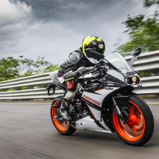 RC 125 Action Puzzle