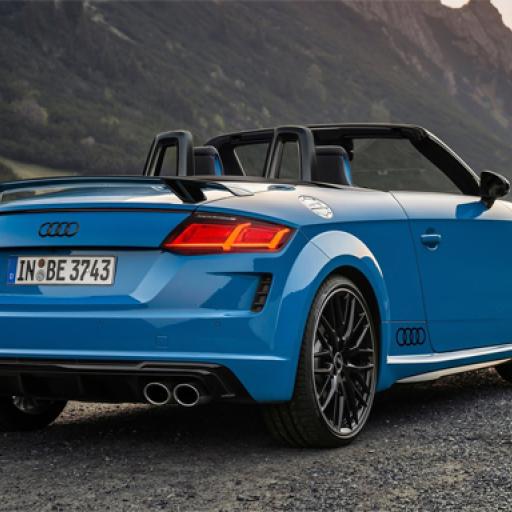 Audi TTS Roadster Slide